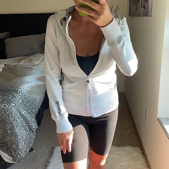 Bench white jacket with hood - Picture 2 of 7